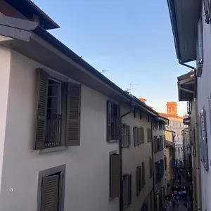 https://colleoni-20.italymilanhotels.net