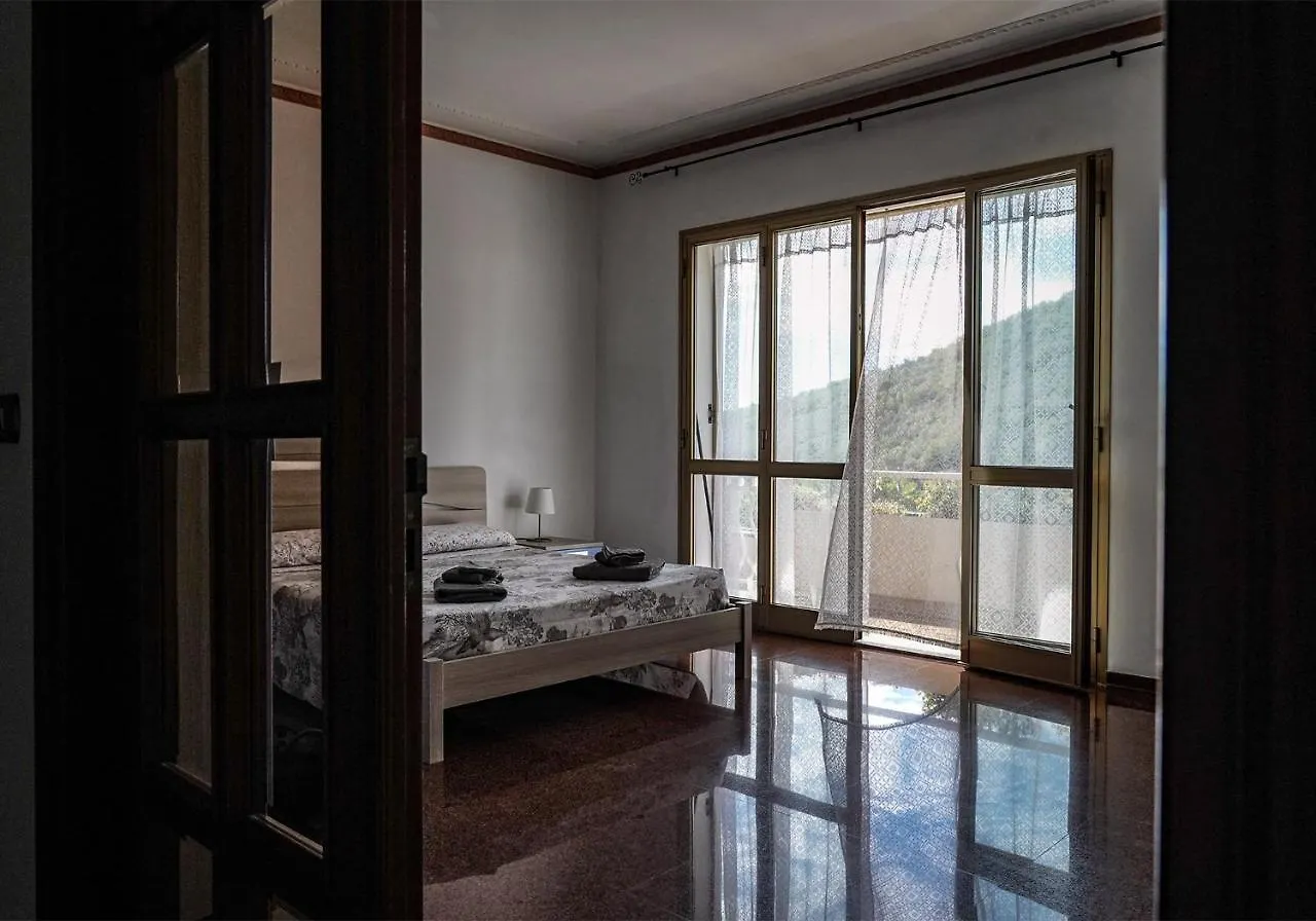 Agriturismo La Rocca Farm stay San Bartolomeo Al Mare